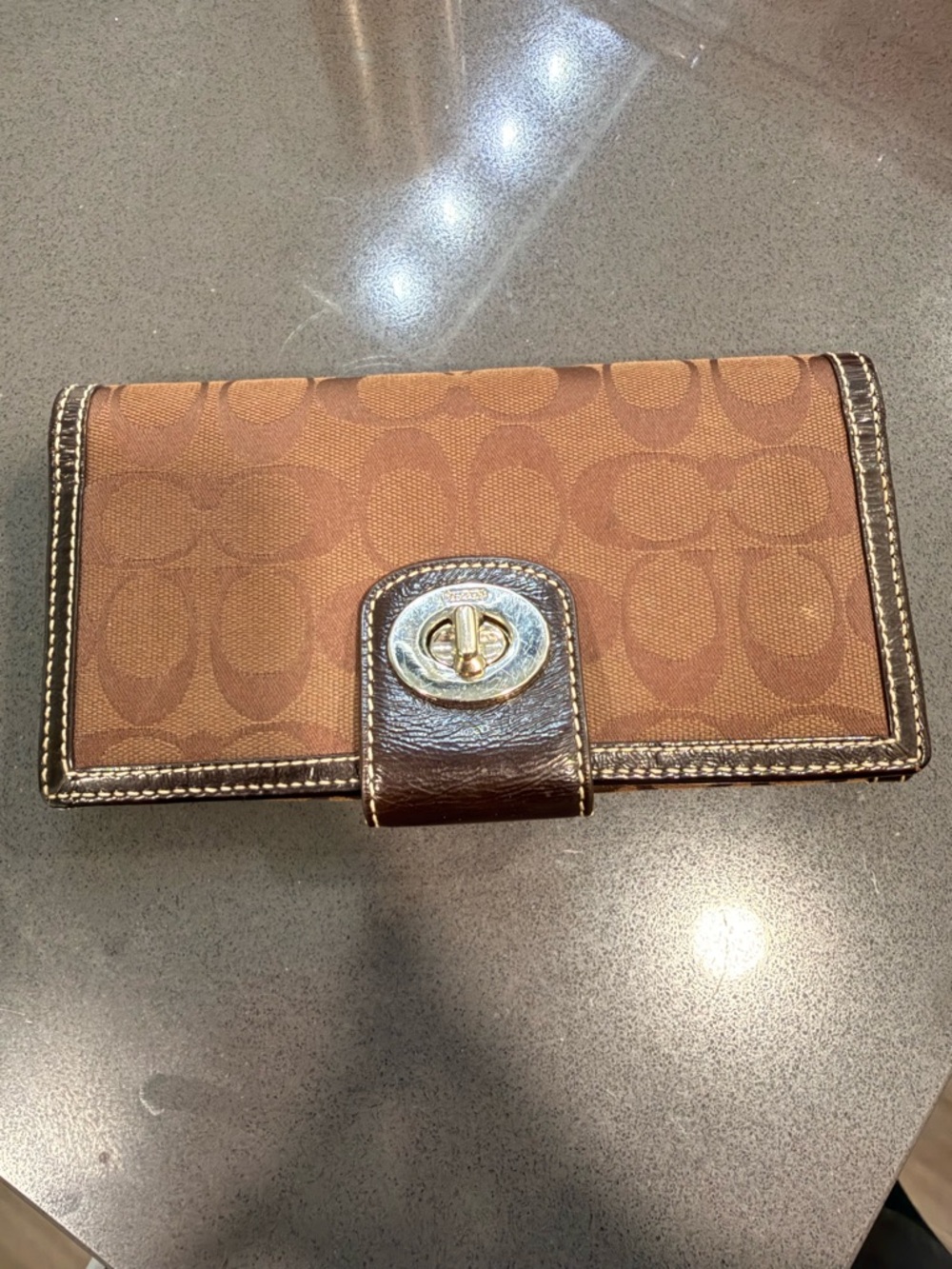 Vintage Coach Signature Brown Canvas Wallet Leather Trim Turnlock Closure - Picture 3 of 8